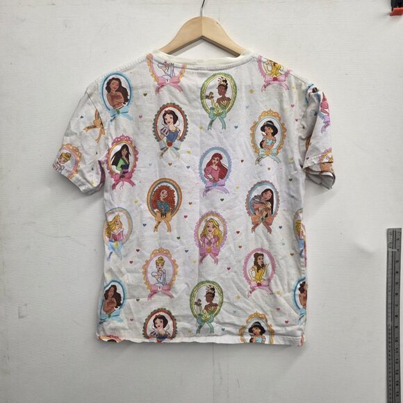 Wild Rich T-Shirt Adult Size Medium disney princesses - Picture 2 of 10